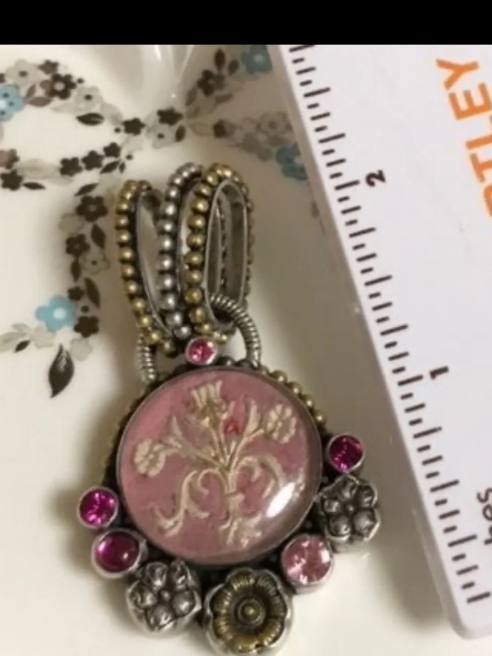 Mars and valentine sterling silver echo of the dreamer floral & gemstone pendant